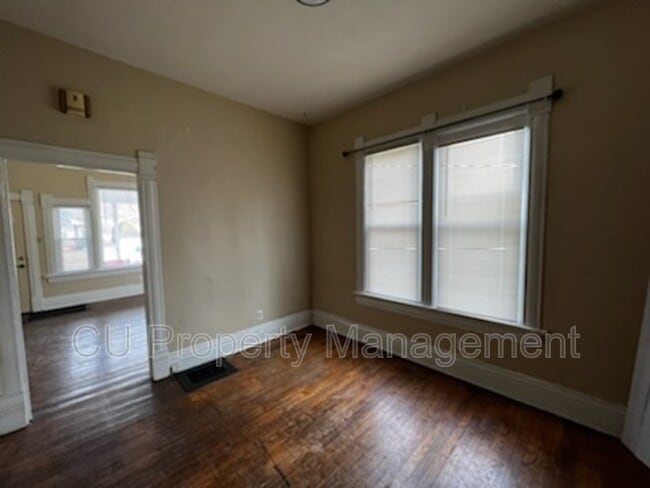 603 W Union St in Champaign, IL - Building Photo - Building Photo