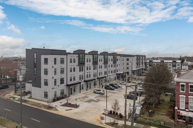 The Lift & The Rise on Jefferson in Newport News, VA - Building Photo - Building Photo