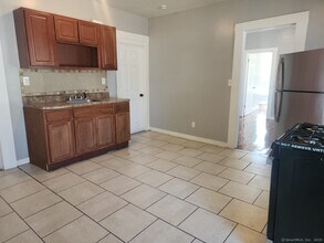 101 Woolsey St-Unit -2 in New Haven, CT - Building Photo - Building Photo