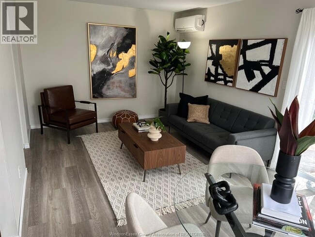 1160 Aire Pl in Windsor, ON - Building Photo - Building Photo