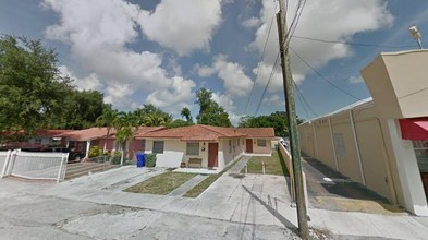 320-332 NW 19th Ave in Miami, FL - Building Photo - Building Photo