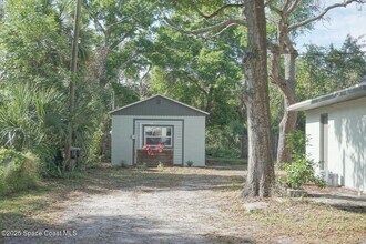 2850 Shwonda Ave NE in Palm Bay, FL - Building Photo - Building Photo