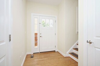 949 Raymond Rd in Charlottesville, VA - Building Photo - Building Photo