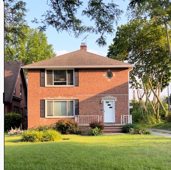 11509 Lake Ave, Unit Up