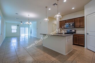 7520 S Circulo Rio Blanco in Tucson, AZ - Building Photo - Building Photo