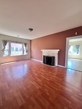 545 Elsie Ave in San Leandro, CA - Building Photo - Building Photo