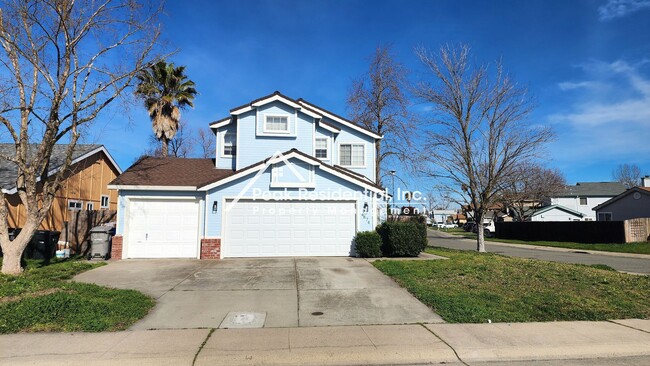 4874 Wind Creek Dr in Sacramento, CA - Building Photo - Building Photo