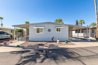 7807 E Main St in Mesa, AZ - Building Photo - Building Photo