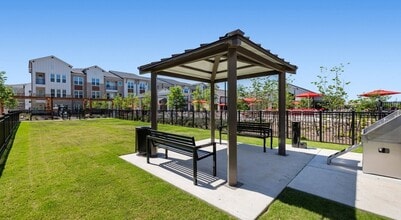 3502 Harvest Bounty Dr, Unit B3 in Richmond, TX - Building Photo - Building Photo