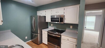 244 S Reynolds St in Alexandria, VA - Building Photo - Building Photo