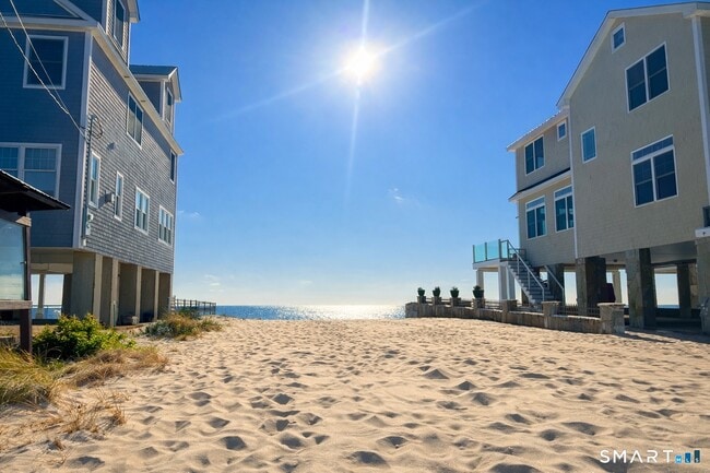 54 Milesfield Ave in Milford, CT - Building Photo - Building Photo