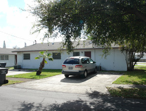 612-614 Glenn Pky in Hollywood, FL - Building Photo - Building Photo