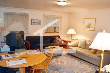 75 Wyman St-Unit -3 in Newton, MA - Building Photo