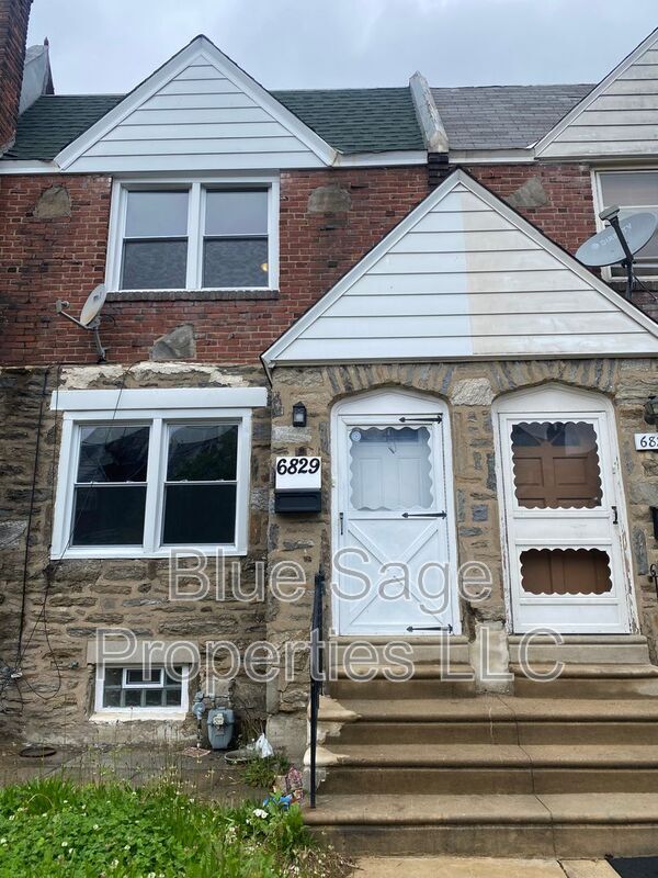 6829 Clover Ln in Upper Darby, PA - Building Photo - Building Photo