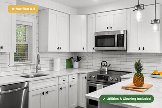 New RoostUp Furnished Private Bedroom with Ensuite Bath in the Mission Hill Neighborhood of Boston! in Boston, MA - Building Photo - Building Photo