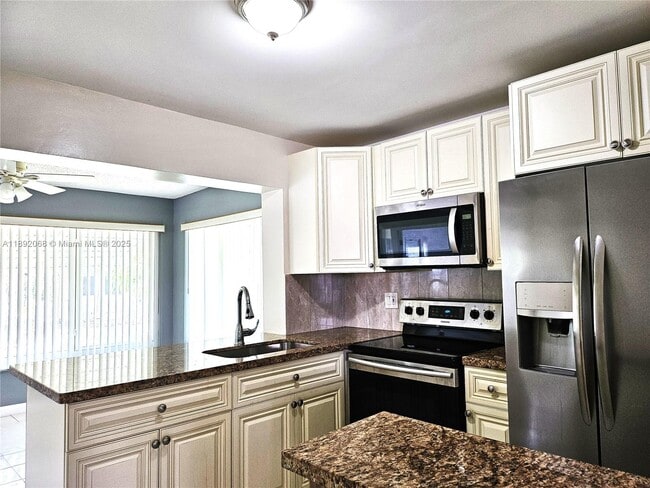 1040 NW 73rd Terrace