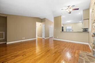8500 Olde Colony Trl in Knoxville, TN - Building Photo - Building Photo