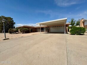 3027 Dublin Rd in El Paso, TX - Building Photo - Building Photo