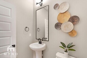 6930 NE 131st Way in Vancouver, WA - Building Photo - Building Photo