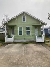 3809 Avenue O in Galveston, TX - Building Photo - Building Photo