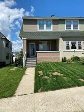 406 W 10th Ave in Conshohocken, PA - Building Photo - Building Photo
