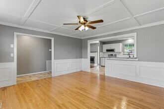 105 Ivy Ln in Clinton, TN - Building Photo - Building Photo