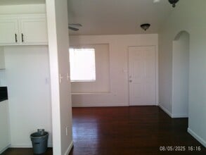 525 Sunset Meadow Ln in Bakersfield, CA - Building Photo - Building Photo