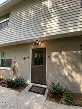3160 E Riverside Dr in Ft. Myers, FL - Building Photo - Building Photo
