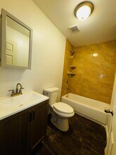 489 S 17th St, Unit 2nd FL in Newark, NJ - Foto de edificio - Building Photo