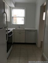 115 Gerry Rd in Brookline, MA - Building Photo