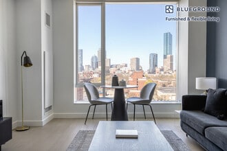 390 Harrison Ave in Boston, MA - Building Photo - Building Photo