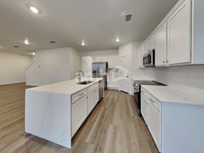 1529 Aquamarine Dr in Loganville, GA - Building Photo - Building Photo