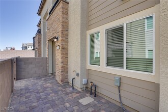 146 Harper Hts Ct in Henderson, NV - Building Photo - Building Photo