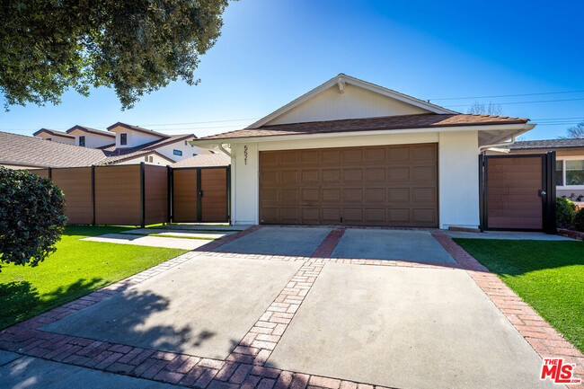 5521 Ruthwood Dr in Calabasas, CA - Building Photo - Building Photo
