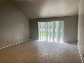 1815 Westwood Dr in Stafford, TX - Building Photo - Building Photo