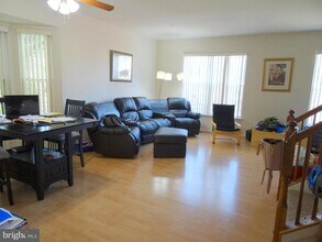 13380 Rushing Water Way in Germantown, MD - Building Photo - Building Photo