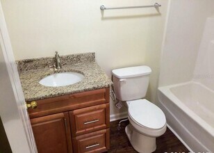 2905 SW Archer Rd in Gainesville, FL - Building Photo - Building Photo