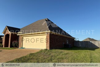 122 Palin Drive in Madison, MS - Building Photo - Building Photo