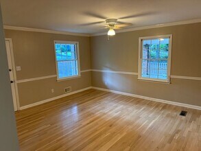 500 Oakdale Rd in Canton, GA - Building Photo - Building Photo