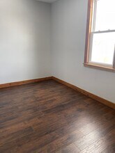 4007 E 54th St-Unit -Unit #1 in Newburgh Heights, OH - Building Photo - Building Photo