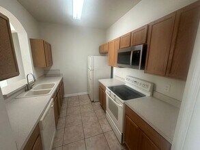 588 Brantley Terrace in Altamonte Springs, FL - Building Photo - Building Photo