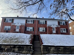 535-537 Gladstone Blvd in Kansas City, MO - Foto de edificio - Building Photo