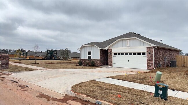12408 Armstrong Dr in Oklahoma City, OK - Building Photo - Building Photo