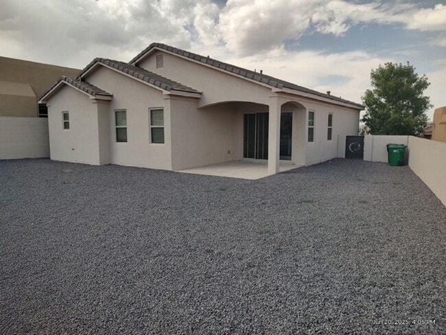 5974 Redondo Sierra Vista NE in Rio Rancho, NM - Building Photo - Building Photo