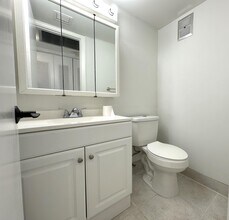 72 Canterbury C in West Palm Beach, FL - Building Photo - Building Photo