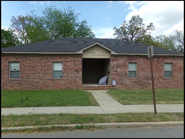 property at 802 Wright Ave