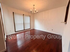 5960 Laguna Dr in Fayetteville, NC - Building Photo - Building Photo