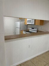 947 Lake Terry Dr in West Palm Beach, FL - Building Photo - Building Photo