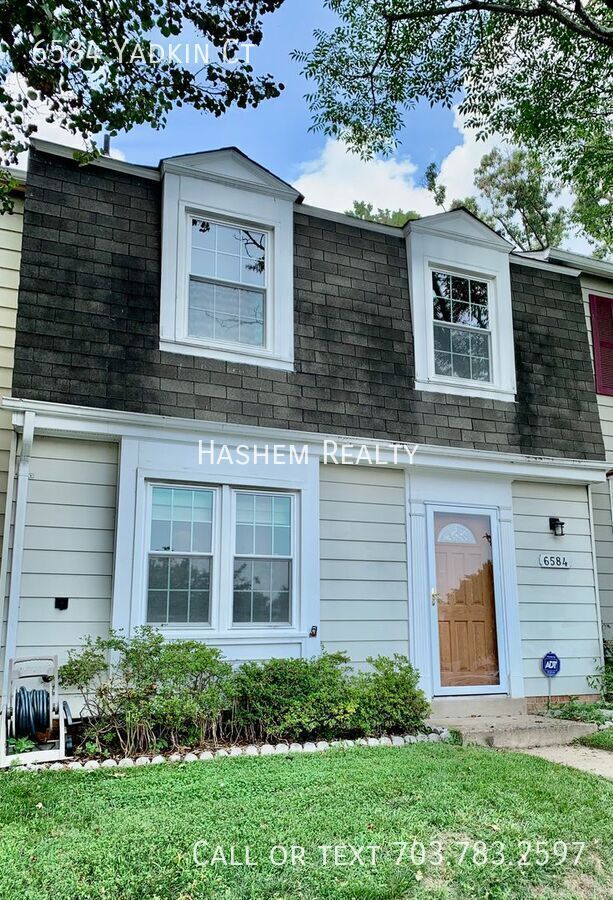 property at 6584 Yadkin Ct