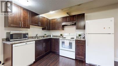 property at 8632 84 St